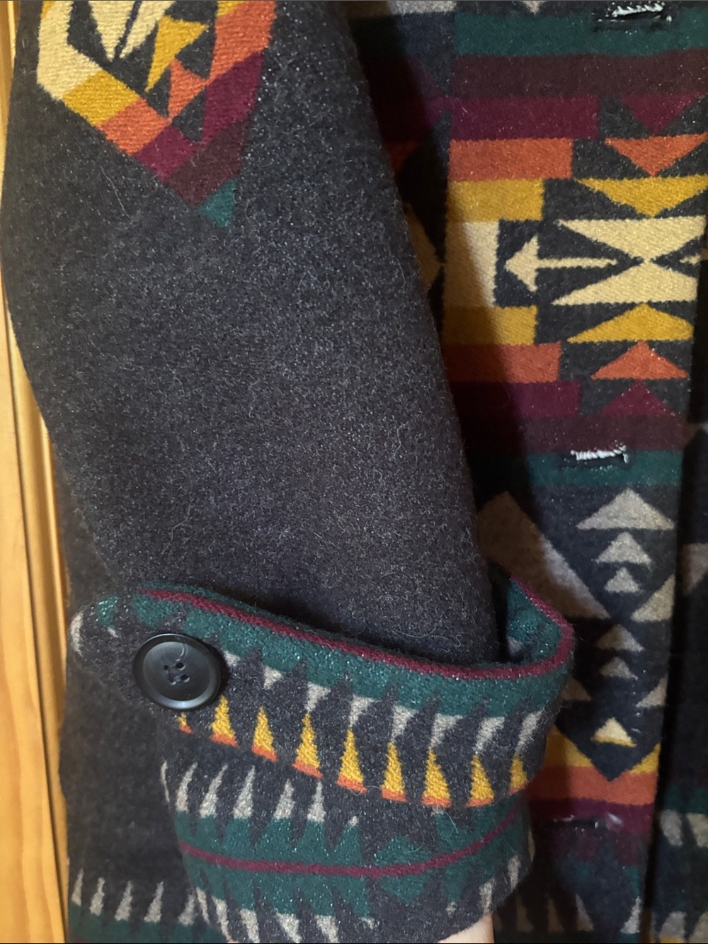 Pendleton Made in USA Wool Southwestern Blanket Coat – Medium - Picture 5 of 7